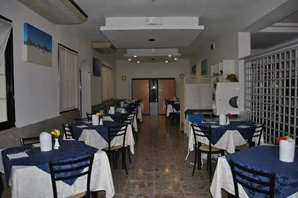 Hotel AnnaMare Rimini 3*,
